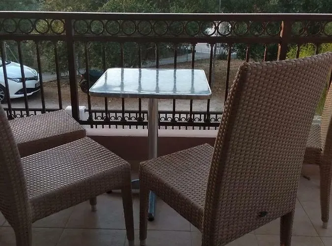 Apartment Nikitas 1st Floor