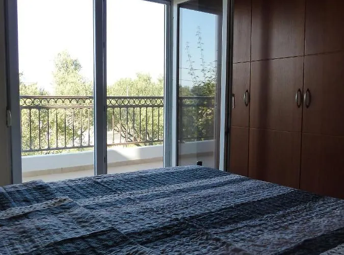 Lägenhet Nikitas 1st Floor *